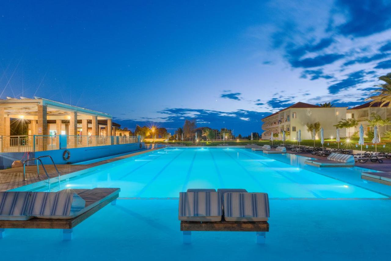 Aeolian Village Beach Resort Skála Eresoú Dış mekan fotoğraf
