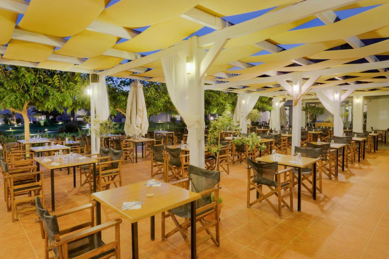Aeolian Village Beach Resort Skála Eresoú Dış mekan fotoğraf
